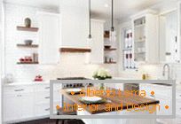 Cor branca no interior da cozinha, vantagens e desvantagens
