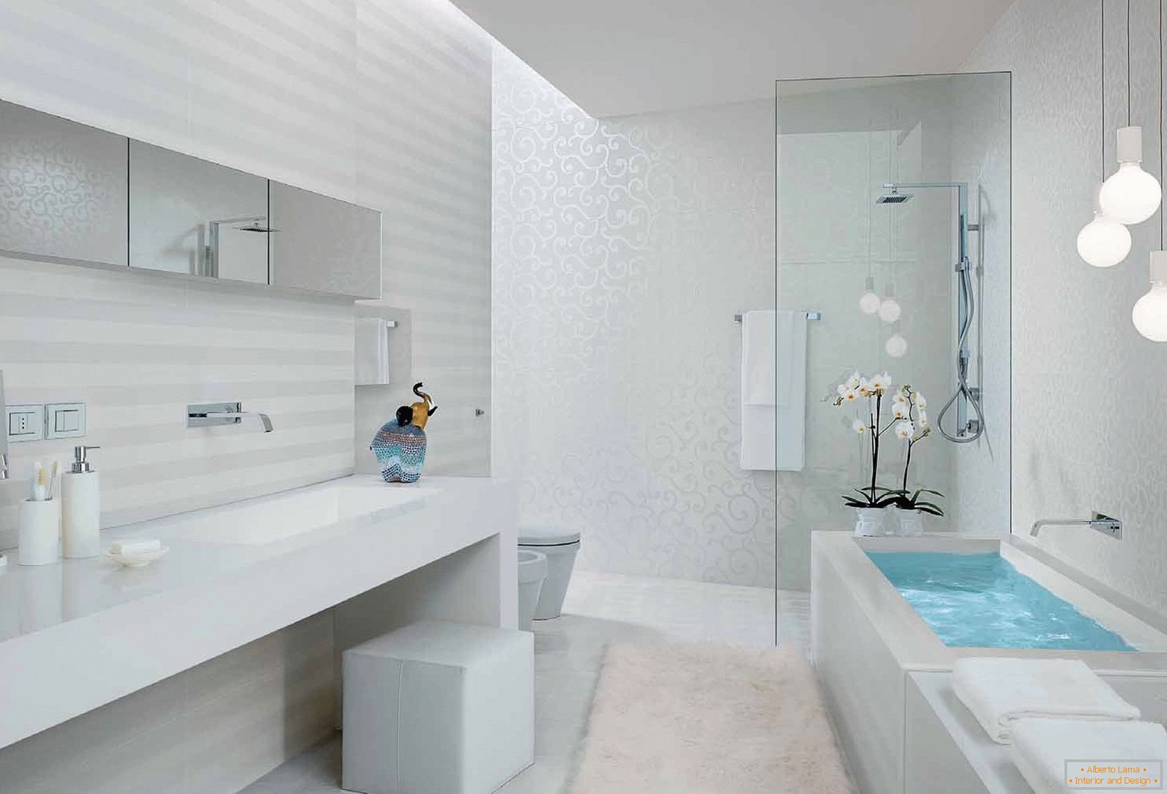 Casa de banho com piso branco
