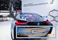 BMW anunciou o preço aproximado do muito aguardado supercarro híbrido i8