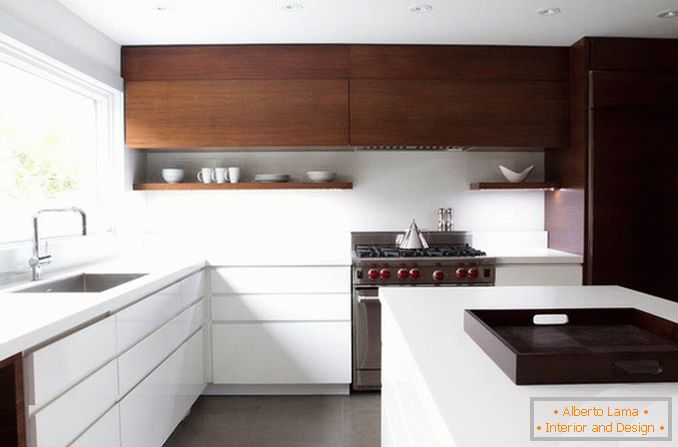 Design de cozinha moderna em cores claras