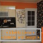 Interior de cozinha laranja