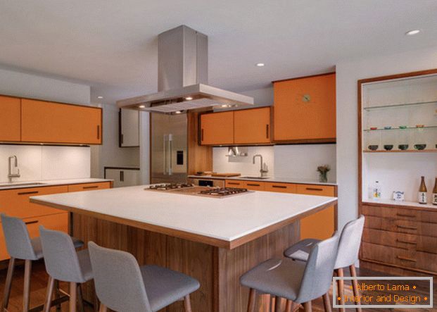 ilha de design de cozinha em uma casa privada