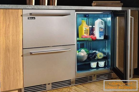 design de uma pequena cozinha com uma foto da geladeira, foto 36