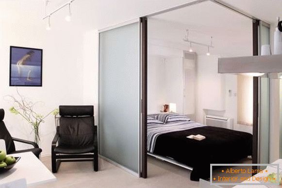 Espaço no design moderno de um apartamento de um quarto