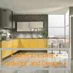Cozinha estrita design com mobiliário amarelo