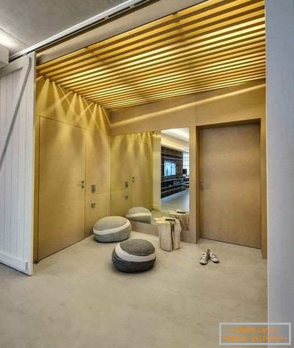 design de corredor em uma foto de casa de um andar privada, foto 9