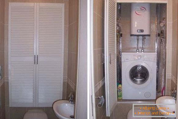 Projeto do toalete com máquina de lavar roupa - foto do armário acima do toalete