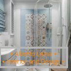 Decorar as paredes da casa de banho com azulejos decorativos