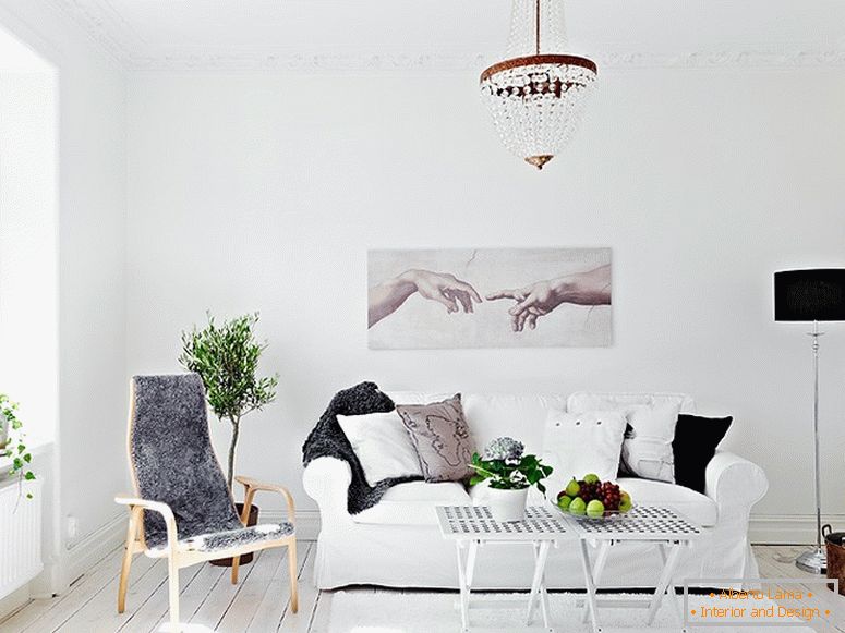 Interior de um apartamento moderno sala de estar na Suécia