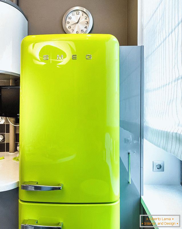 Refrigerador verde claro moderno