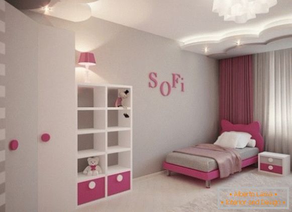 просторный серо-розовый interior de quarto infantil