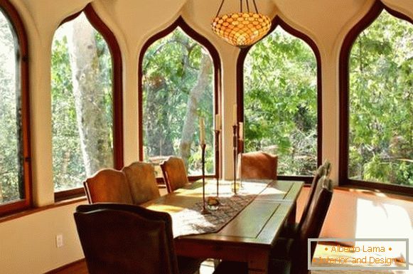 Design marroquino de janelas - foto no interior