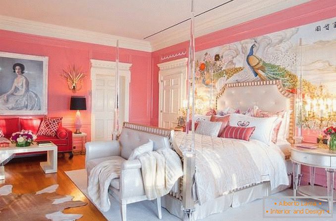 Ecletismo elegante no quarto rosa