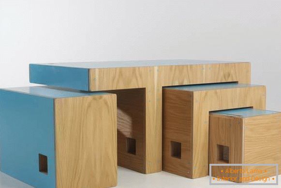Conjunto de móveis de madeira dobrável