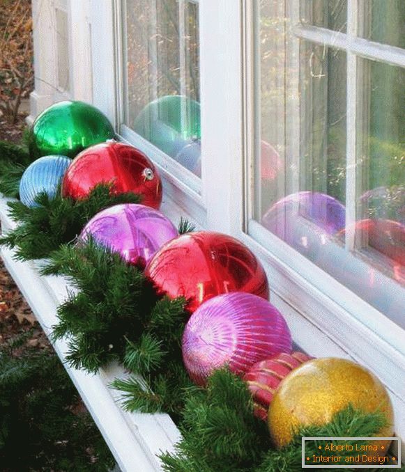 Como decorar uma janela com as próprias mãos - decoração de ano novo na foto