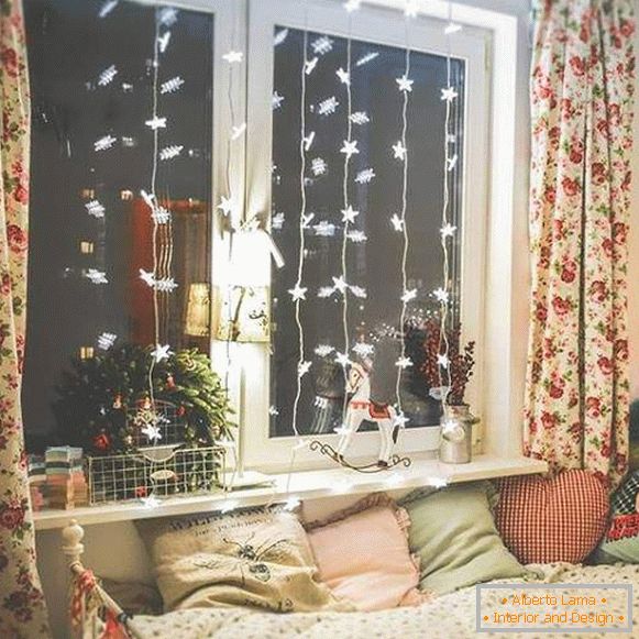 Decoração de janela para o ano novo com luzes LED