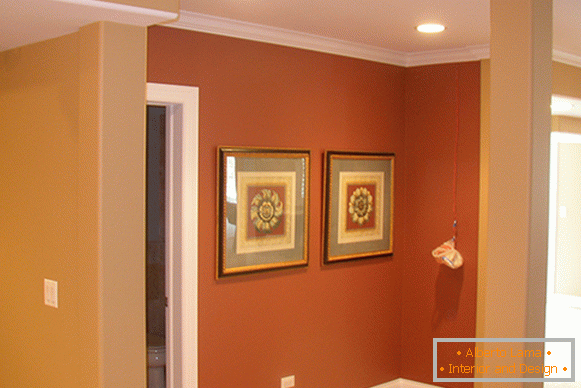A combinação de cores - o design de pintar as paredes do apartamento