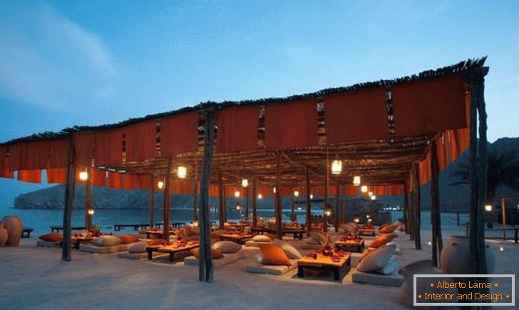 Restaurante no Six Senses Zighy Bay Hotel