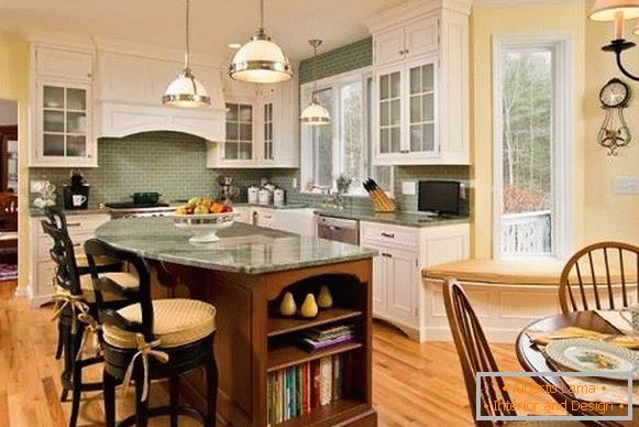 Cozinha verde-amarelo em estilo rústico - foto em uma casa particular