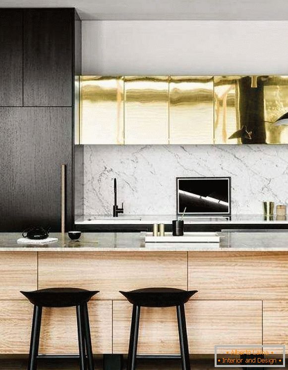 A combinação de madeira, metal e mármore no design da cozinha 2018