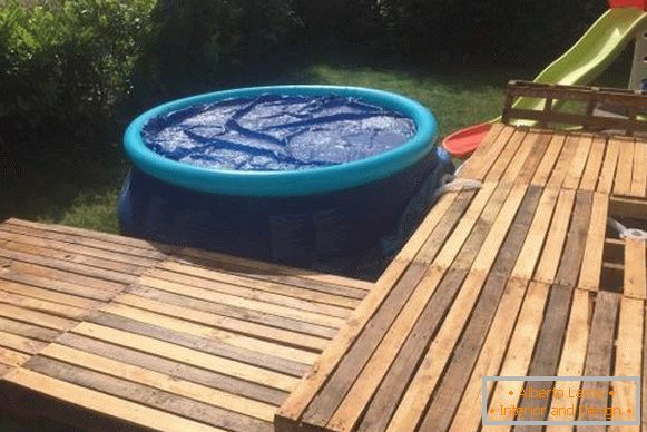 Como fazer uma piscina inflável no site - na piscina infantil foto