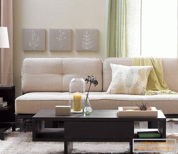 Decoração de uma pequena sala de estar - sofá confortável sem braços