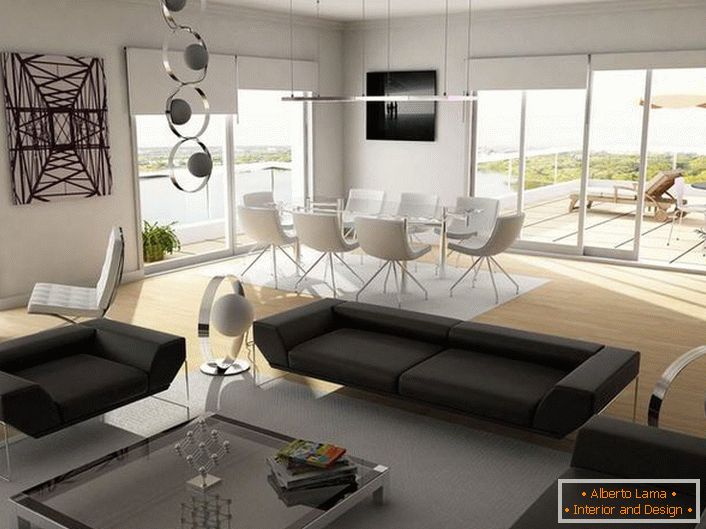 O interior decorado com bom gosto da espaçosa sala de estar em estilo high-tech atrai linhas lacônicas e fácil percepção.