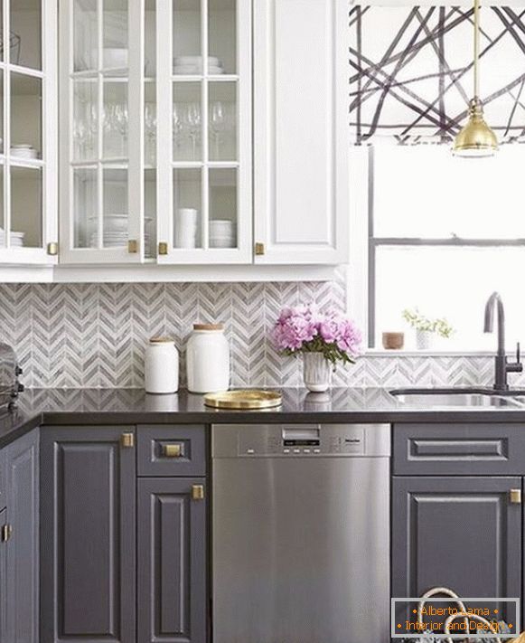 um painel de azulejos na cozinha, foto 21