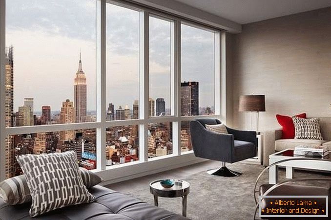 Apartamento com janelas panorâmicas - foto com uma bela vista da cidade