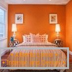 O quarto в оранжевых тонах