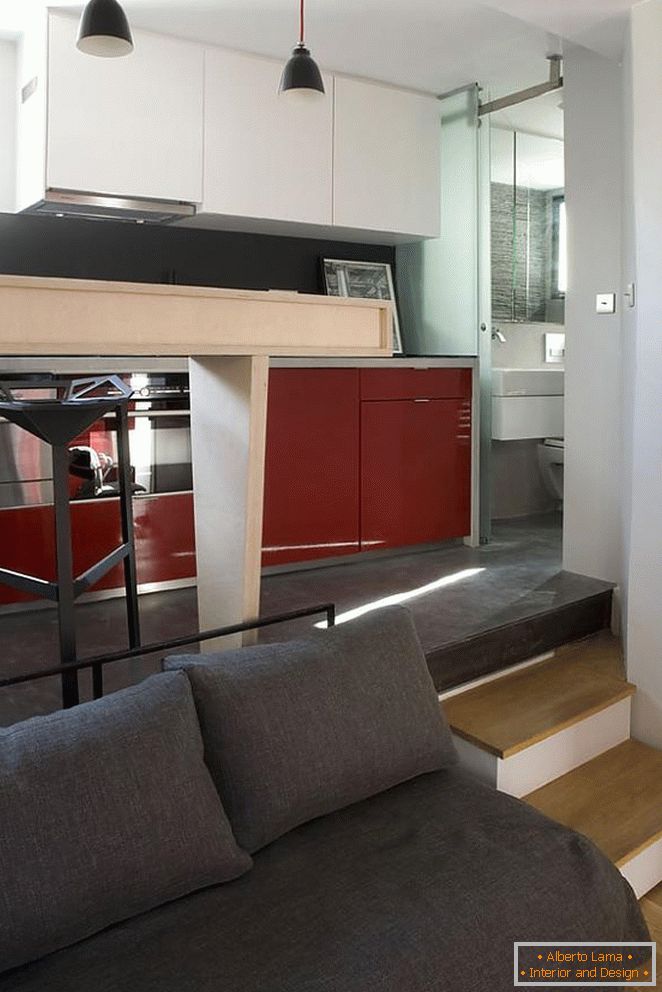 Cozinha funcional em vermelho