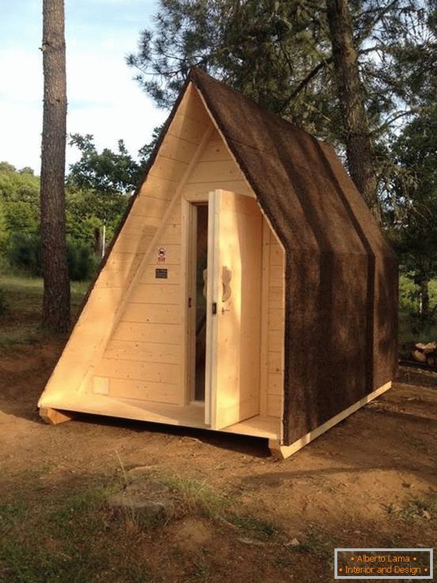 Casa de design micro casa из дерева