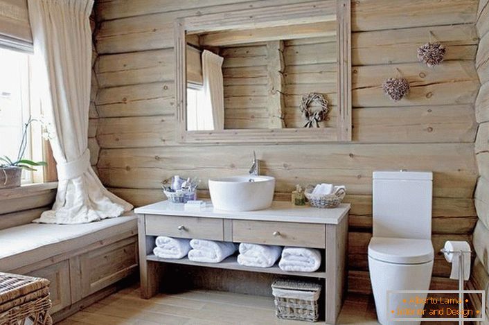 Mobília do banheiro de madeira