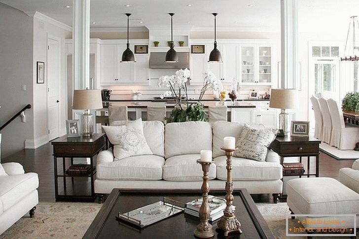 Design de interiores da sala de estar em tons de branco