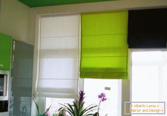 Cortinas romanas na cozinha com verde, foto 4