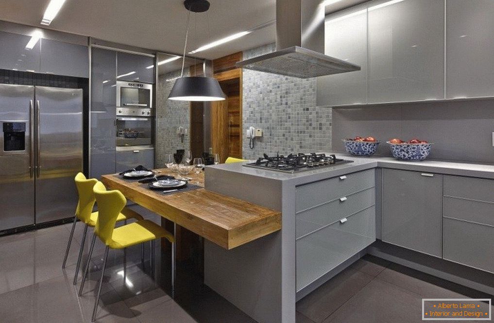 Cozinha с дизайном в серых тонах