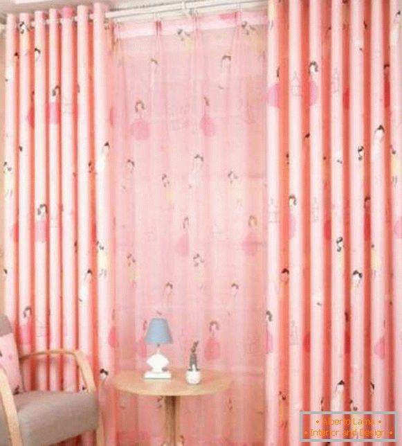 cortinas no quarto das crianças para uma adolescente, foto 29