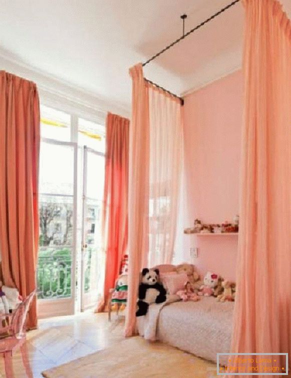 Zoneamento de cortinas de um quarto de crianças, foto 31