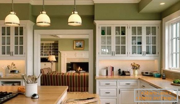 Design e cozinha interior em uma casa particular em tons verdes