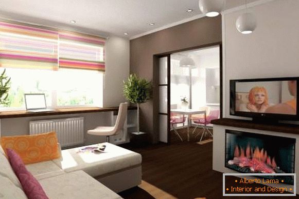 O design da sala no apartamento com lareira e vista para a cozinha