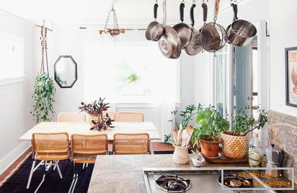 Sala de jantar e cozinha em estilo Boho - 10 foto interiores