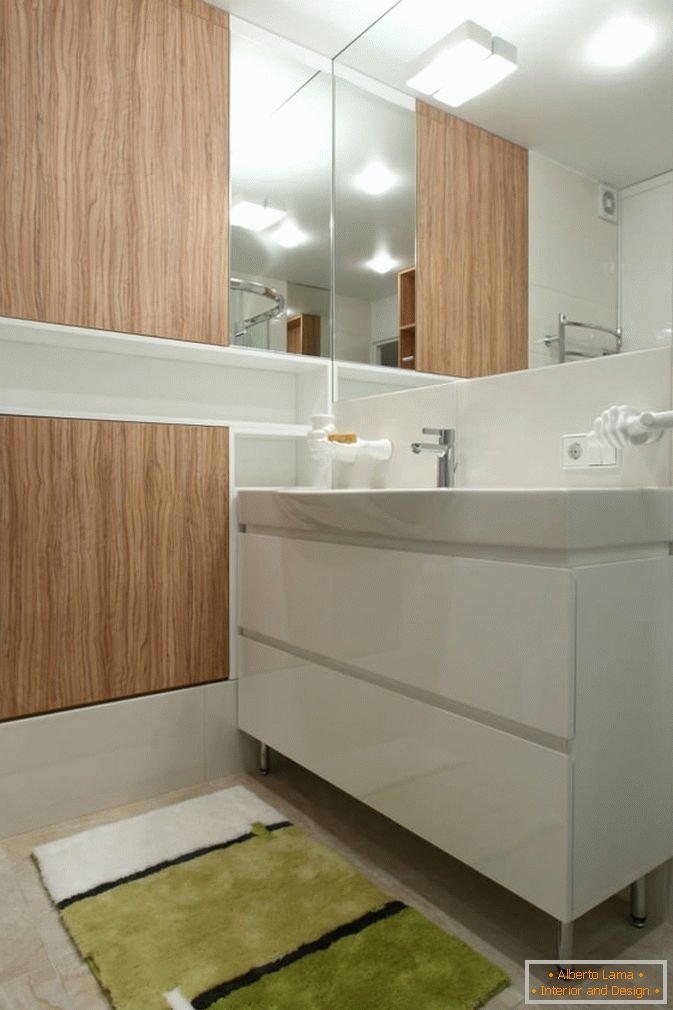 Casa de banho elegante apartamento de um quarto