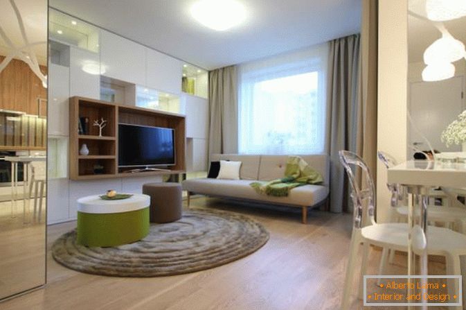 Interior de um elegante apartamento de um quarto