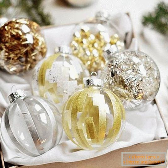 bolas de decoração-proshralichnyh-ano novo