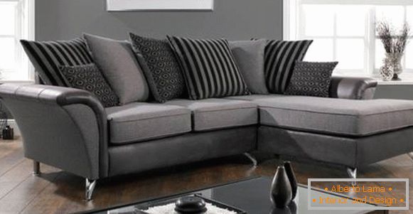 Foto de sofá de canto pequeno na cor cinza