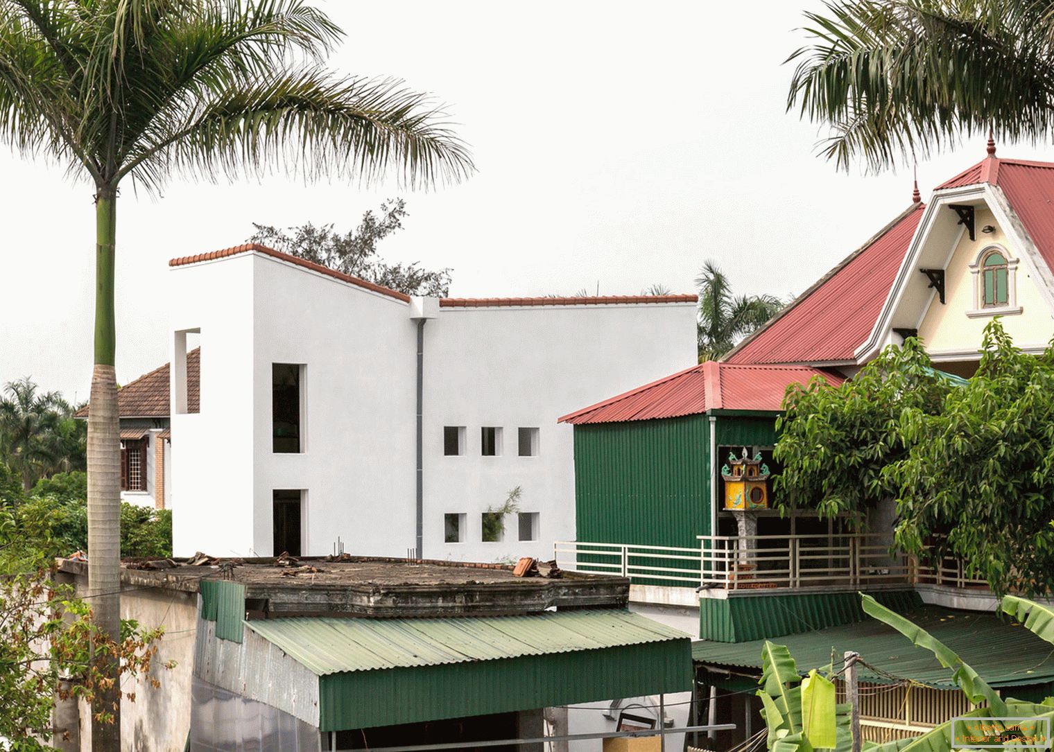 Uma casa de concreto estreito no Vietnã