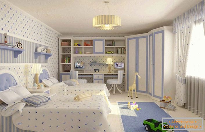 Cores neutras, por exemplo, azul suave e branco, são ideais para decorar um quarto de crianças onde um irmão e uma irmã viverão. 