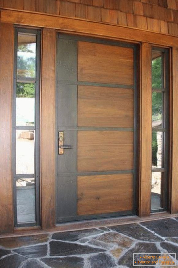 portas de entrada de madeira para uma casa particular, foto 10