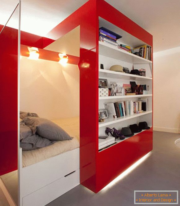 Apartamentos de design nas cores branco, vermelho e cinza