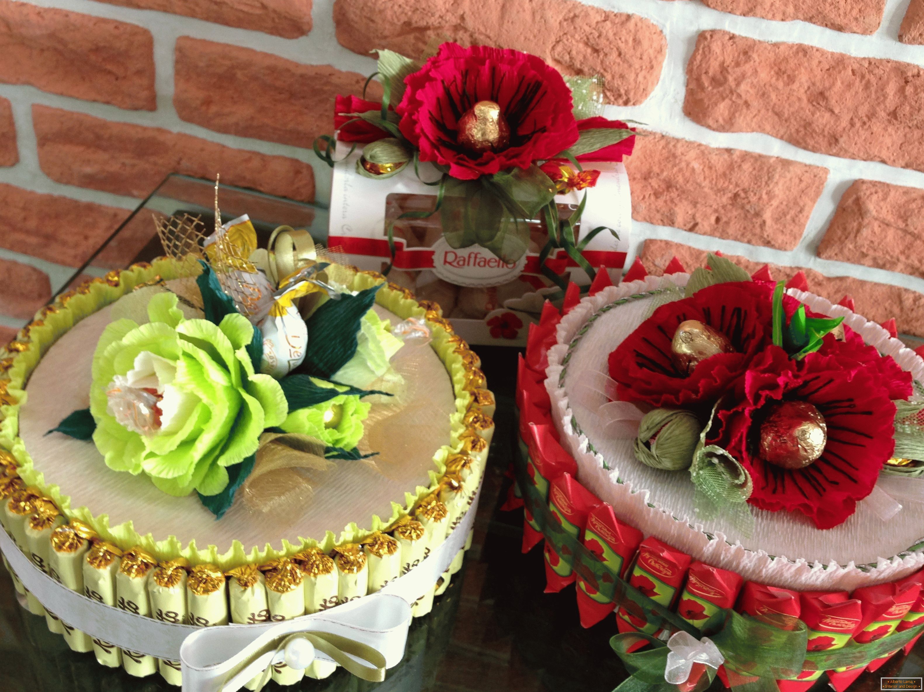 Fazendo bolos com flores